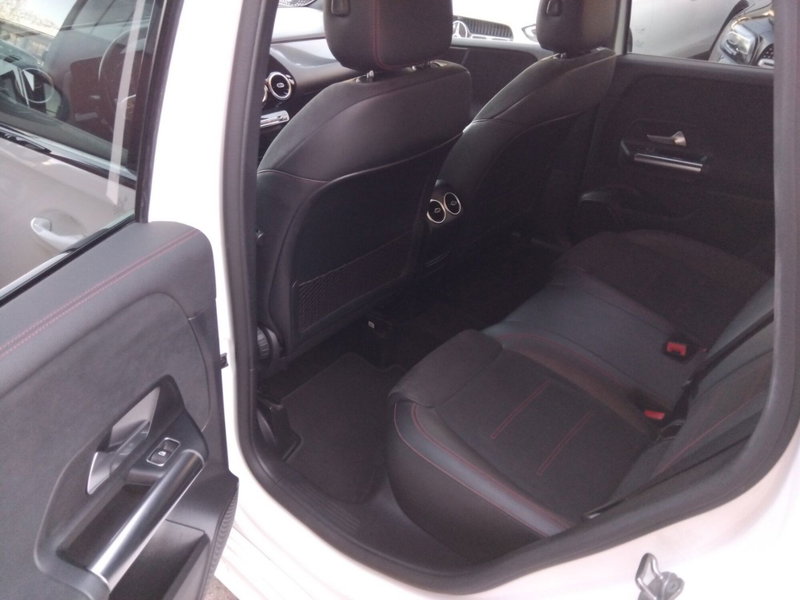 Mercedes-Benz Classe B usata a Pescara (11)