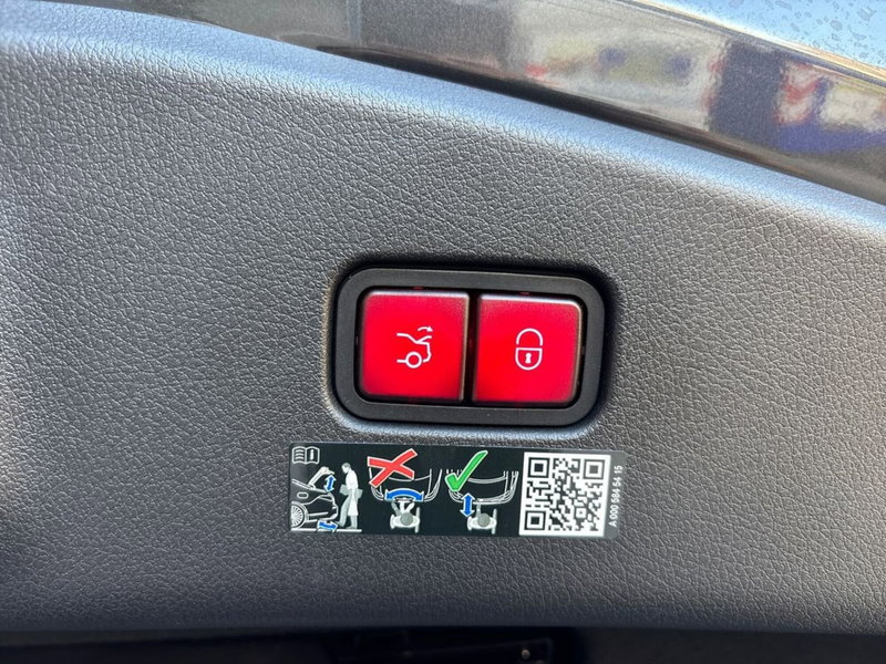 Mercedes-Benz CLE Coupé usata a Chieti (15)