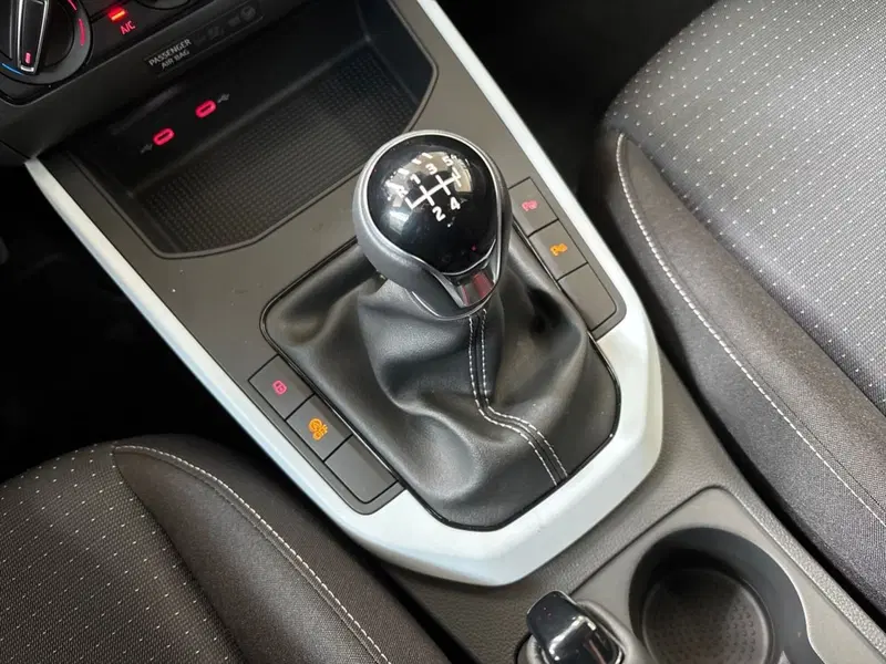 SEAT Arona nuova a Pescara (15)