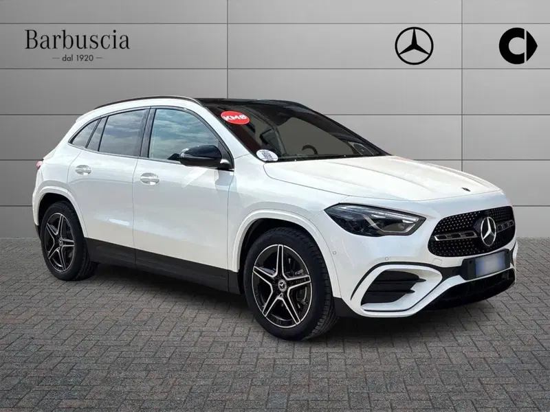 Mercedes-Benz GLA SUV nuova a Pescara (2)