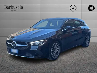 Mercedes-Benz CLA Shooting Brake 180 d Advanced auto del 2022 usata a Montesilvano