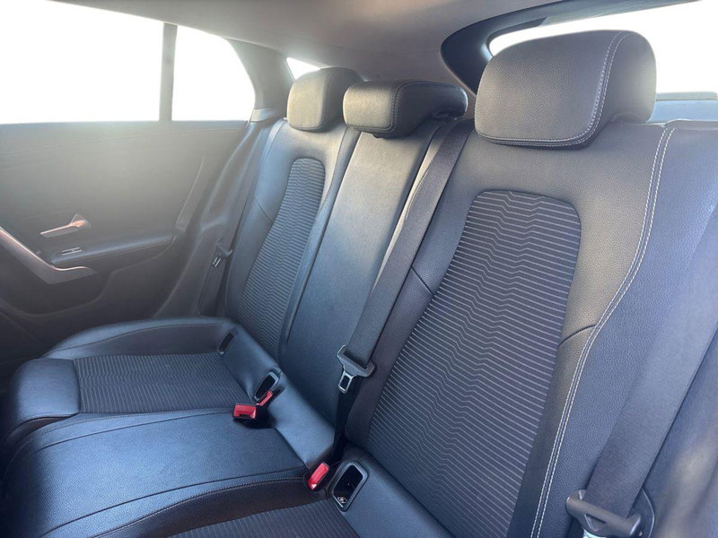 Mercedes-Benz CLA Shooting Brake usata a Pescara (13)