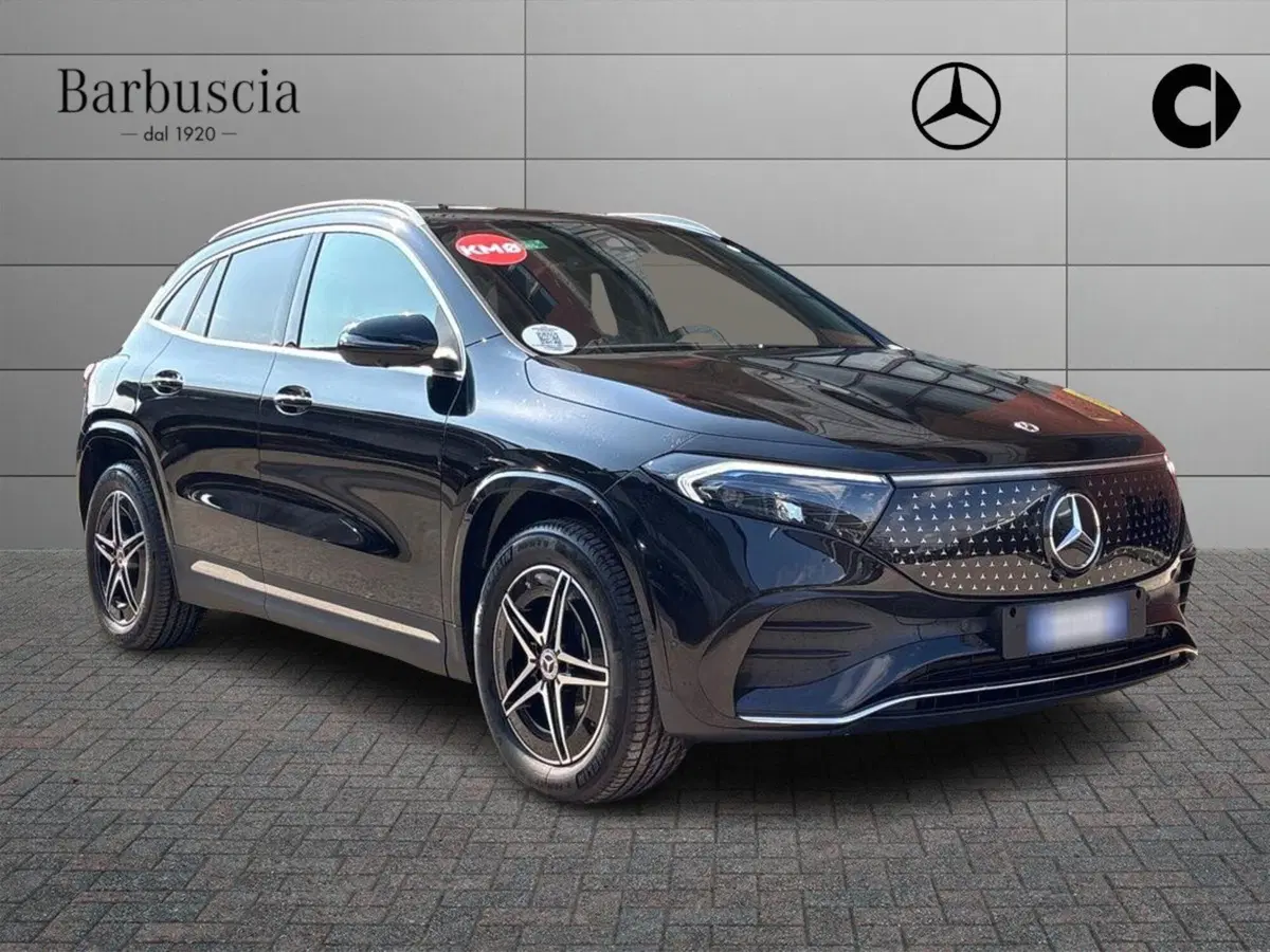 Mercedes-Benz EQA nuova a Pescara (2)