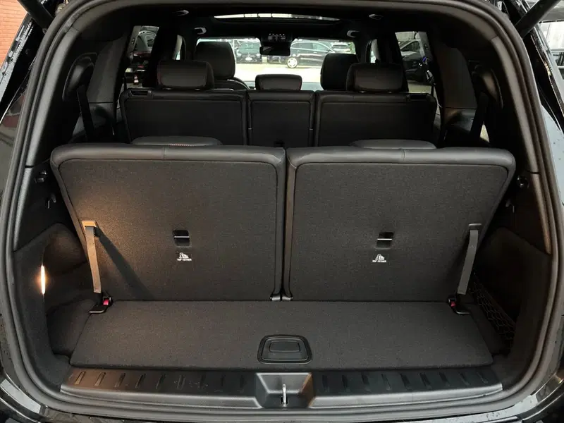 Mercedes-Benz GLB nuova a Pescara (7)