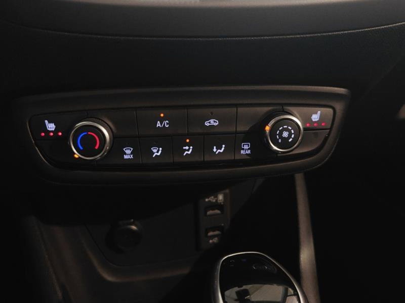 Opel Crossland usata a Genova (16)