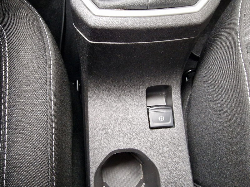 Dacia Sandero usata a Milano (12)