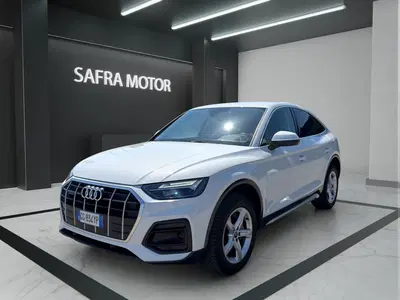 Audi Q4 Sportback 40 Business Advanced del 2021 usata a Rende