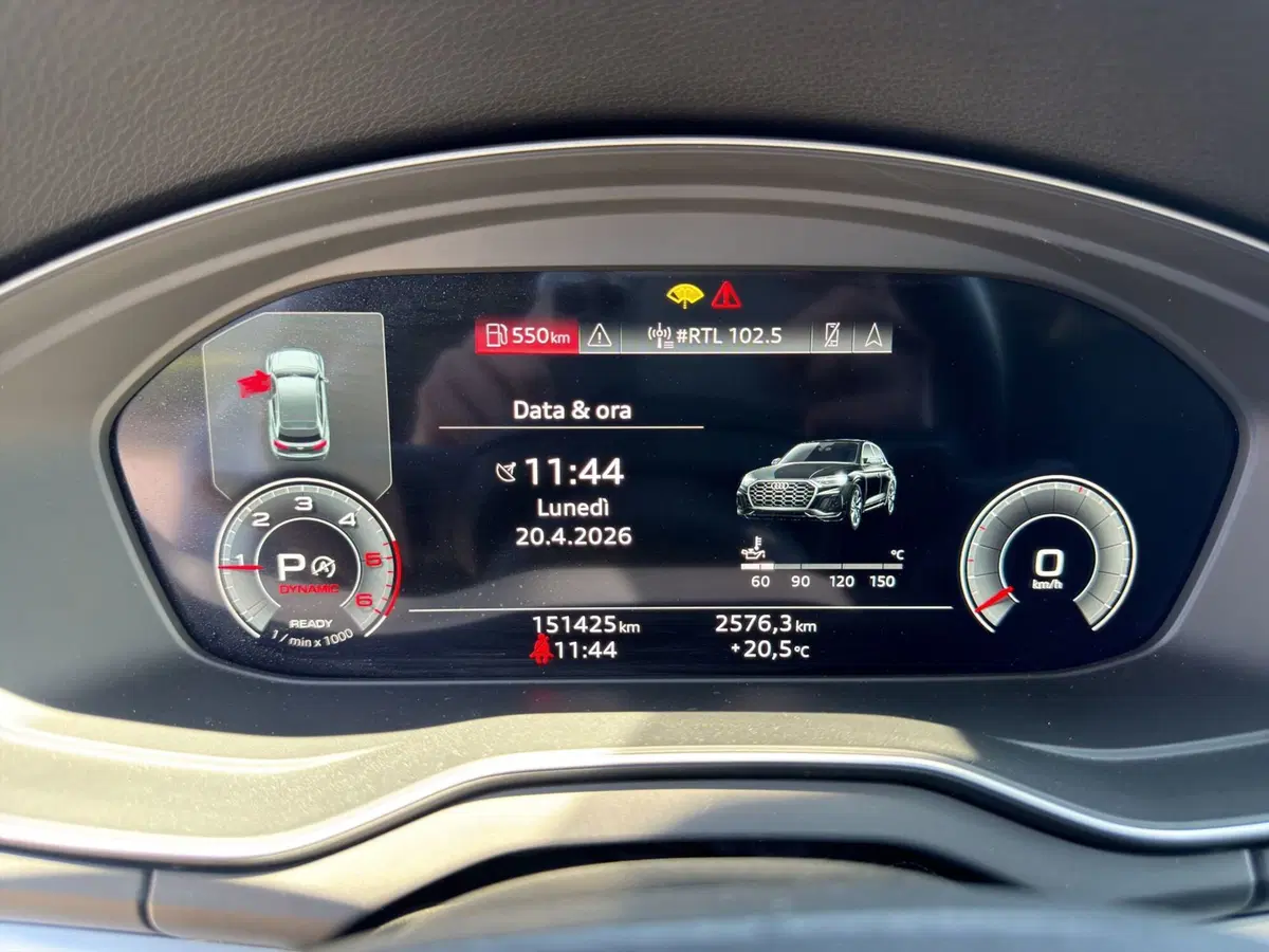 Audi Q4 Sportback usata a Cosenza (11)