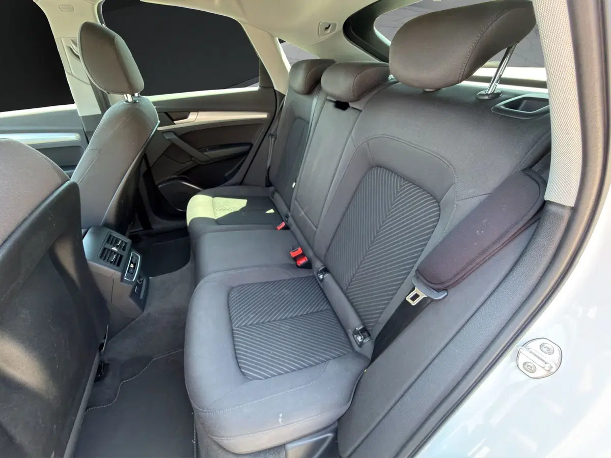 Audi Q4 Sportback usata a Cosenza (13)