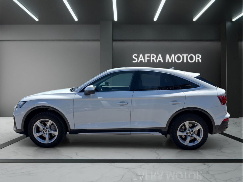 Audi Q4 Sportback usata a Cosenza (3)