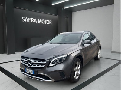 Mercedes-Benz GLA SUV 200 d Automatic 4Matic Sport del 2019 usata a Rende