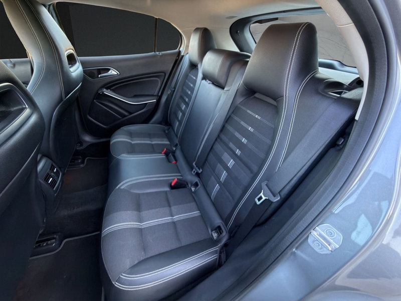 Mercedes-Benz GLA SUV usata a Cosenza (13)