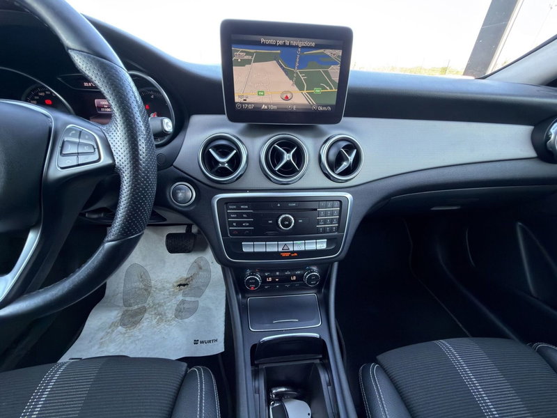 Mercedes-Benz GLA SUV usata a Cosenza (15)