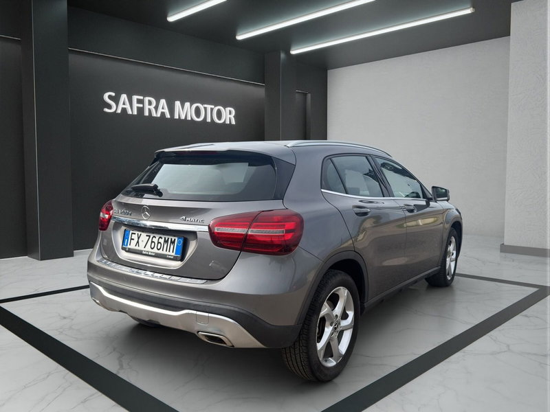Mercedes-Benz GLA SUV usata a Cosenza (6)