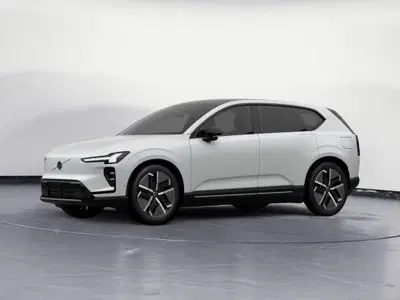 Volvo EX60 P10 electric Ultra awd nuova a Como