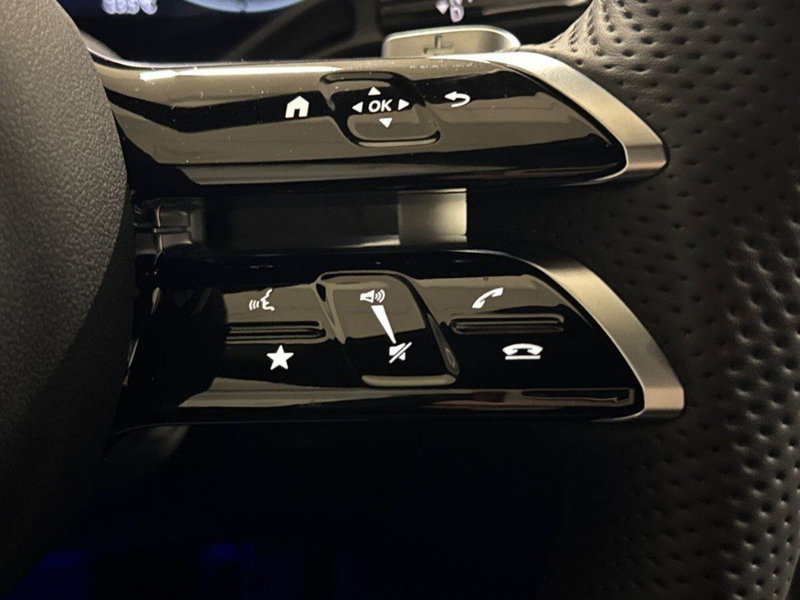 Mercedes-Benz Classe C nuova a Rimini (20)