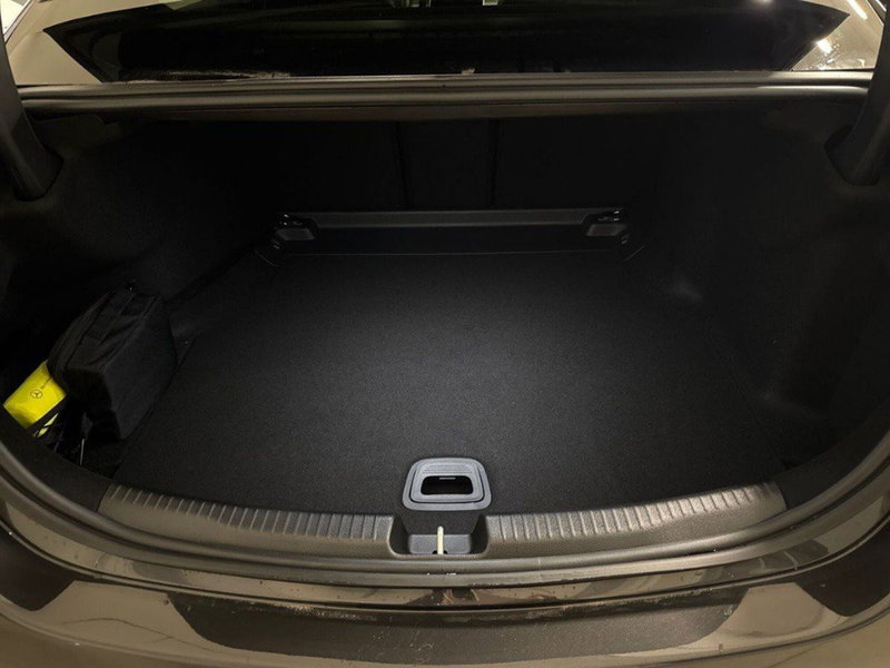 Mercedes-Benz Classe C nuova a Rimini (7)