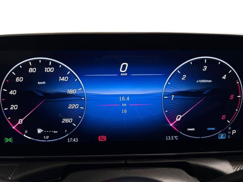 Mercedes-Benz Classe C nuova a Rimini (9)