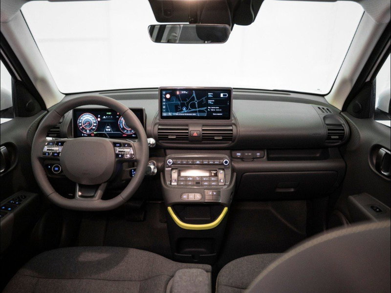 Hyundai Inster nuova a Macerata (16)