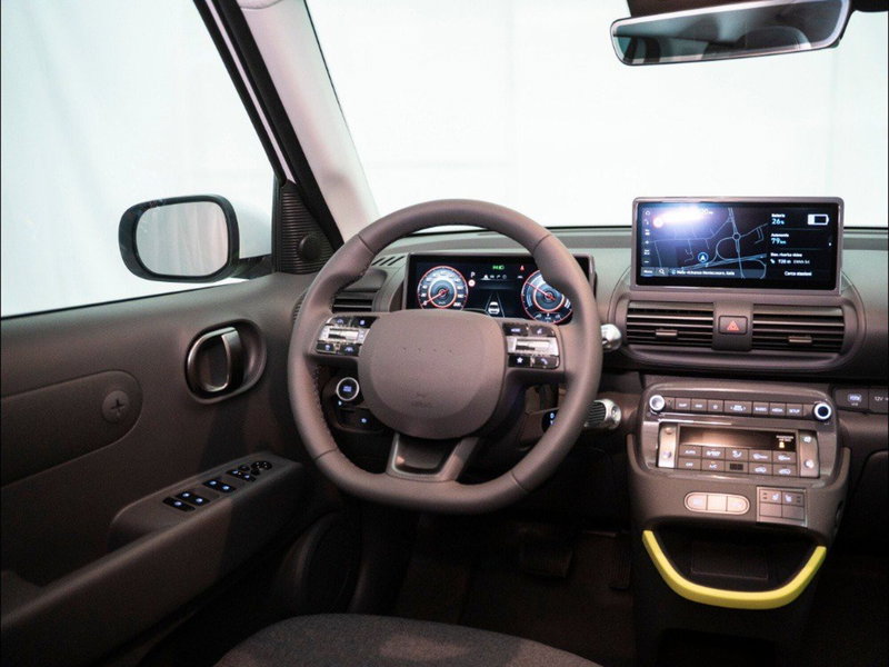 Hyundai Inster nuova a Macerata (17)
