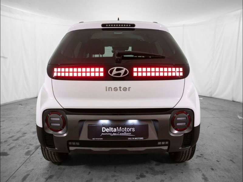 Hyundai Inster nuova a Macerata (3)