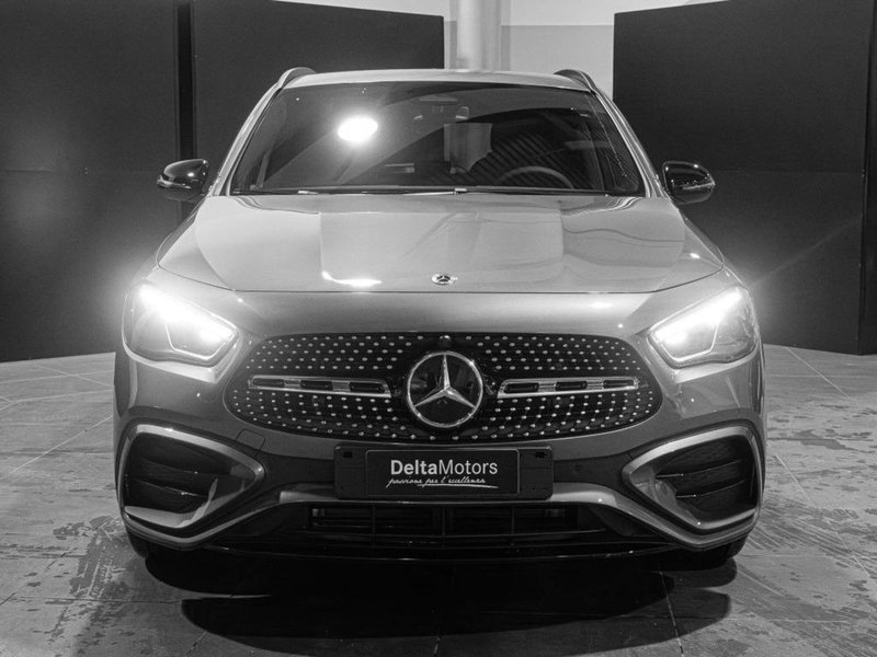 Mercedes-Benz GLA SUV nuova a Ancona (5)