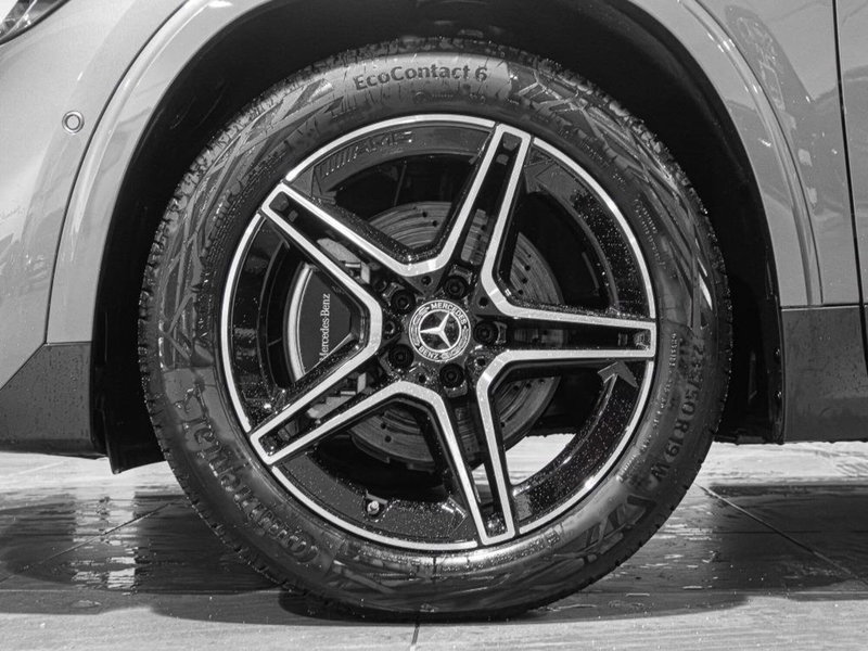 Mercedes-Benz GLA SUV nuova a Ancona (7)