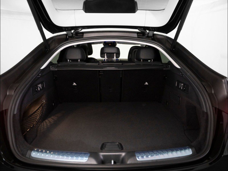 Mercedes-Benz GLC SUV nuova a Macerata (10)