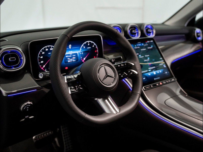 Mercedes-Benz GLC SUV nuova a Macerata (14)