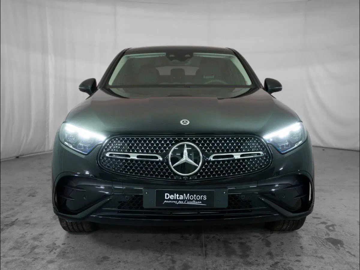 Mercedes-Benz GLC SUV nuova a Macerata (5)