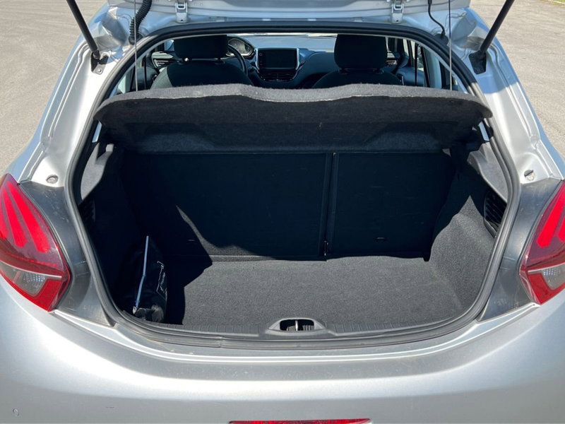 Peugeot 208 usata a Siena (15)