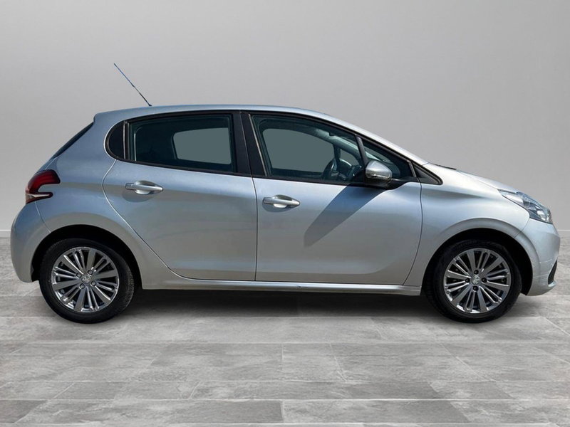 Peugeot 208 usata a Siena (4)