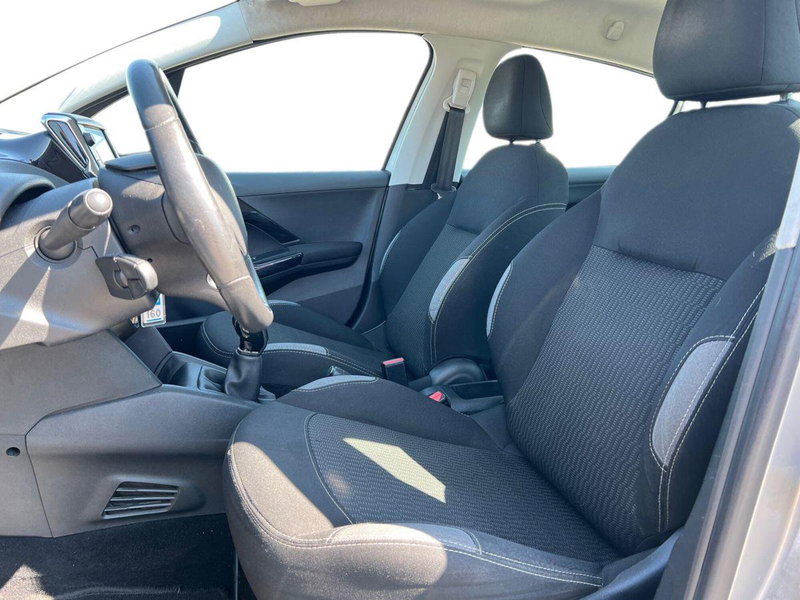 Peugeot 208 usata a Siena (9)