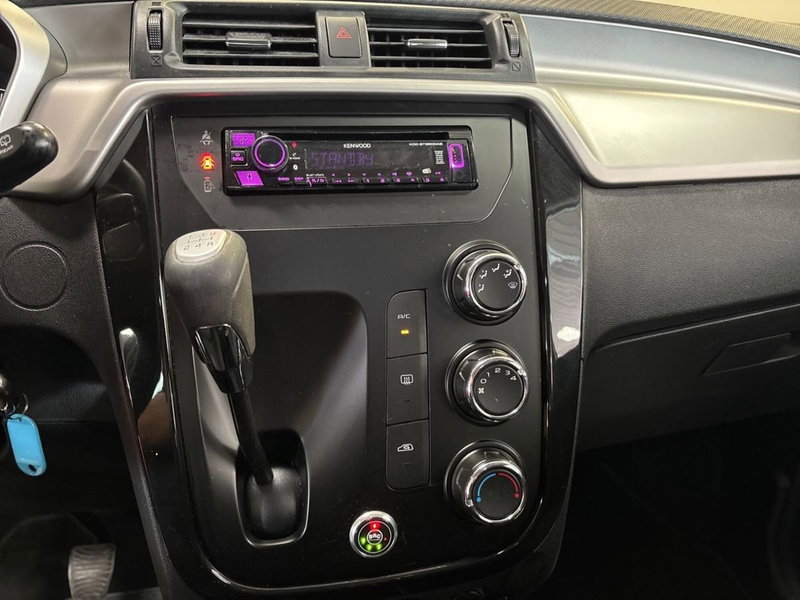 Mahindra KUV100 usata a Torino (10)