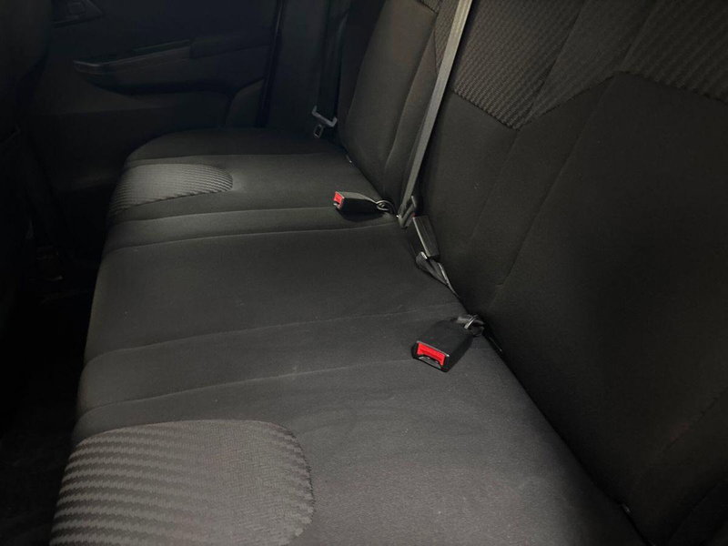 Mahindra KUV100 usata a Torino (11)