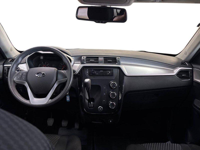 Mahindra KUV100 usata a Torino (9)