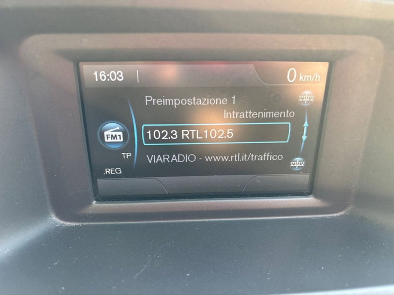 Volvo V40 usata a Torino (8)