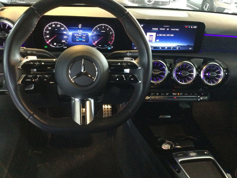 Mercedes-Benz Classe A usata a Caserta (11)