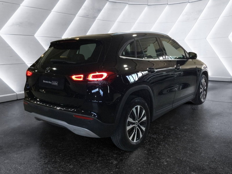 Mercedes-Benz GLA SUV usata a Caserta (5)