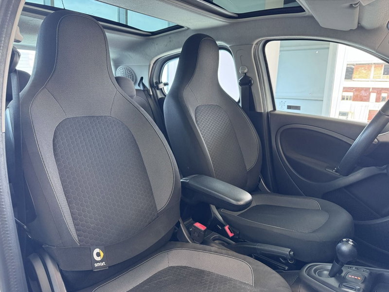 smart forfour usata a Messina (8)