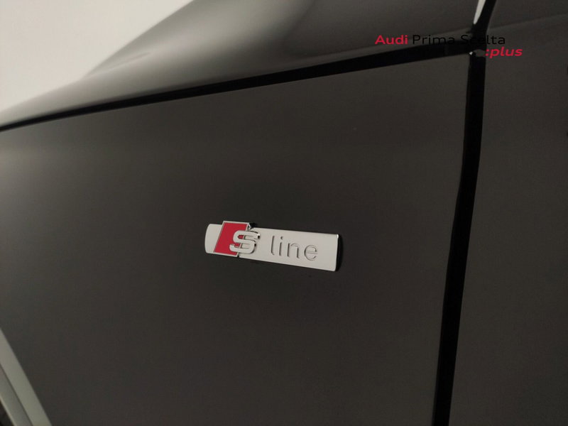 Audi Q4 Sportback usata a Benevento (11)