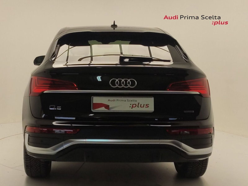 Audi Q4 Sportback usata a Benevento (6)