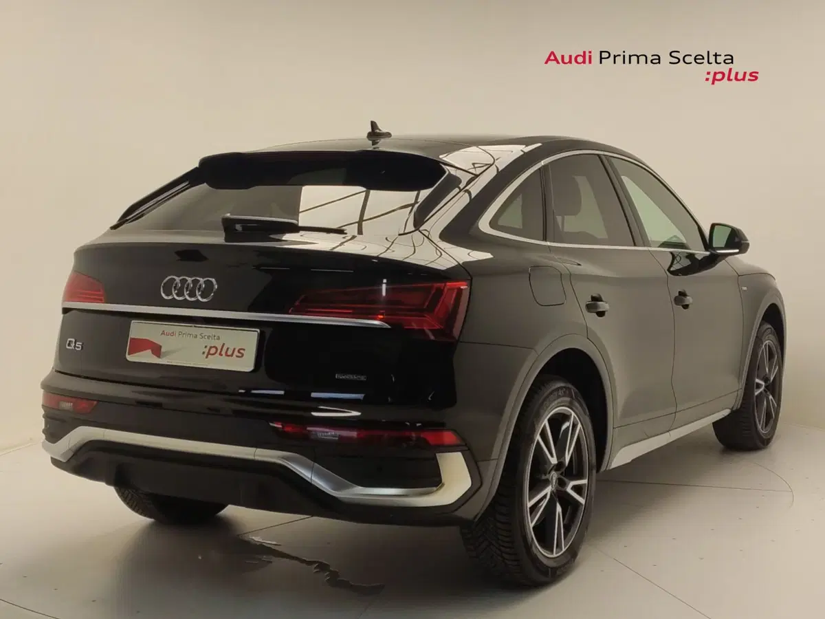 Audi Q4 Sportback usata a Benevento (7)