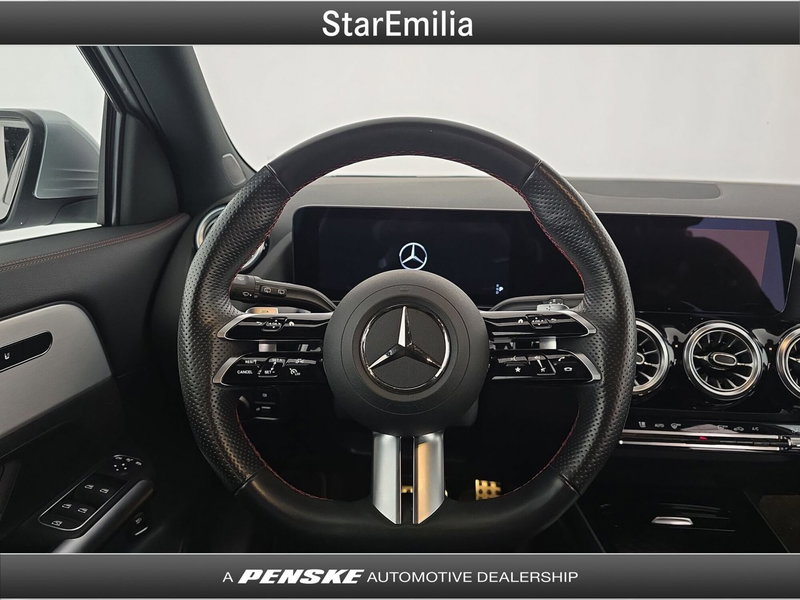 Mercedes-Benz GLA SUV usata a Bologna (18)