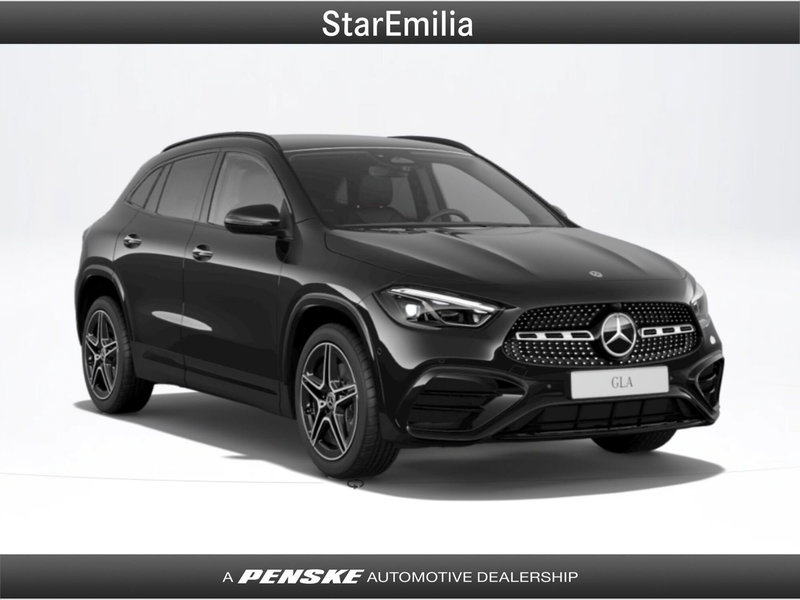 Mercedes-Benz GLA SUV nuova a Bologna