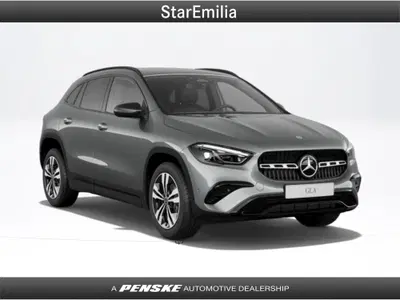 Mercedes-Benz GLA SUV 180 d Progressive Advanced Plus auto nuova a Casalecchio di Reno