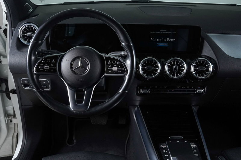 Mercedes-Benz GLA SUV usata a Perugia (15)