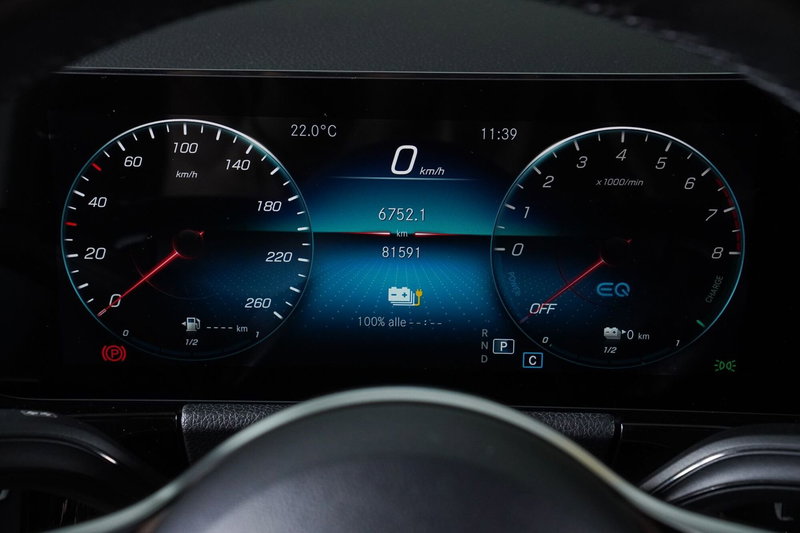 Mercedes-Benz GLA SUV usata a Perugia (16)