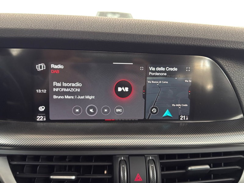 Alfa Romeo Stelvio usata a Pordenone (16)