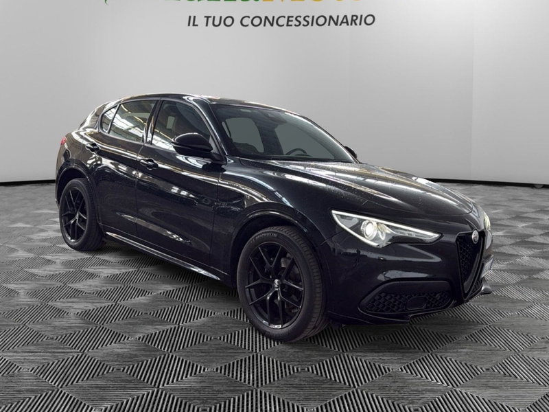 Alfa Romeo Stelvio usata a Pordenone (7)